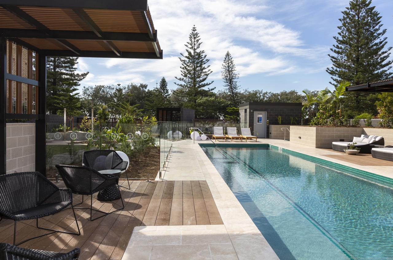 Boardwalk Burleigh Beach - Official Gold Coast Exterior photo