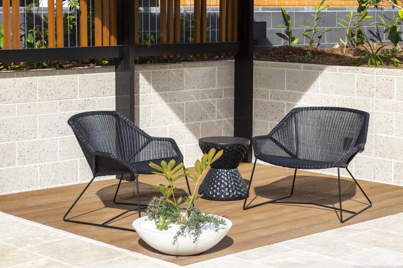 Boardwalk Burleigh Beach - Official Gold Coast Exterior photo