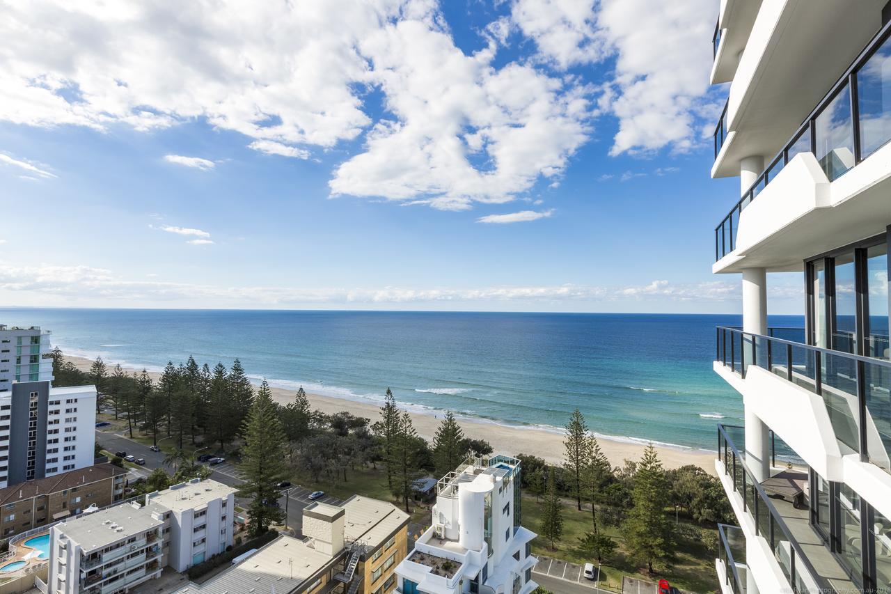 Boardwalk Burleigh Beach - Official Gold Coast Exterior photo